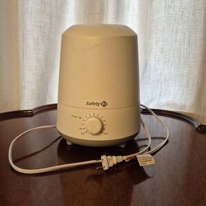 Safety 1st White Humidifier